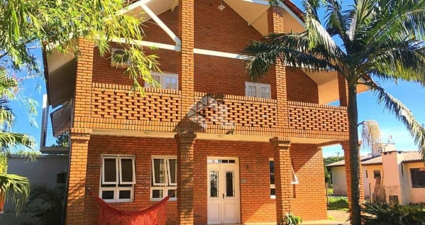 Casa com 5 quartos à venda na Silvio Schirmer, 2293, Camobi, Santa Maria