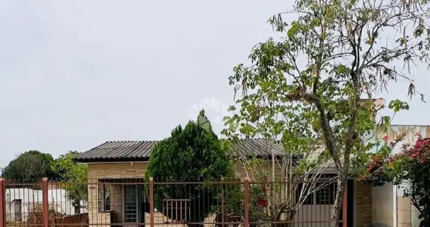 Casa à venda no bairro lorenzi - terreno amplo e excelente localização!