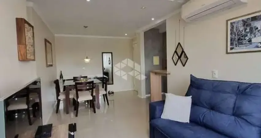 Apartamento com 70m² e 3 quartos à venda no bairro Partenon