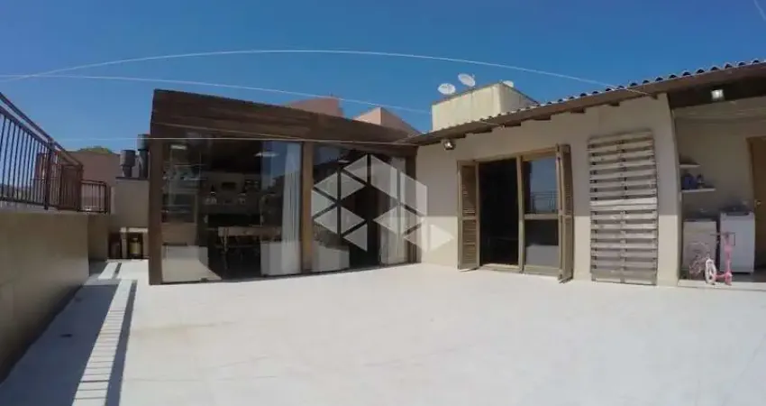Cobertura com 251 m² e 3 quartos à venda no bairro Teresópolis.