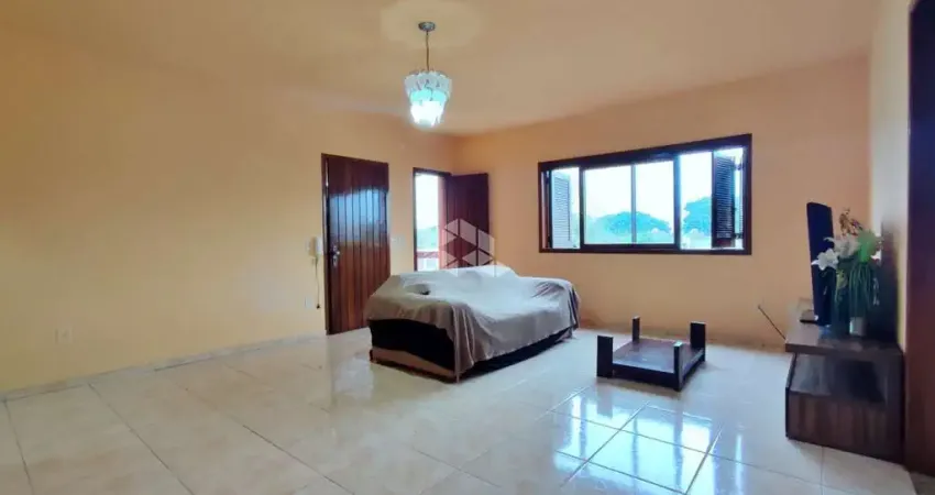 Casa com 3 quartos à venda na Avenida dos Prazeres, 886, Vila Jardim, Porto Alegre