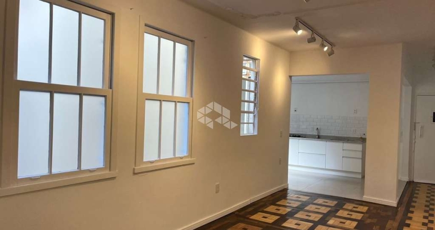 Apartamento com 81m² e 2 quartos à venda no Centro de Porto Alegre