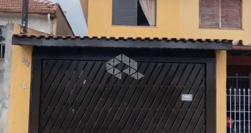 SOBRADO A VENDA   -    VILA ALBERTINA