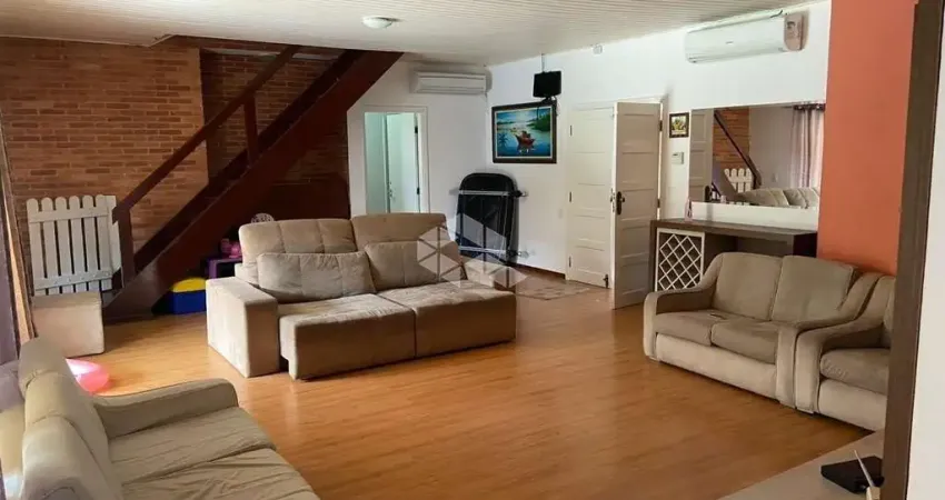 Casa com 8 quartos à venda na Roma, 935, Jardim Virgínia, Guarujá