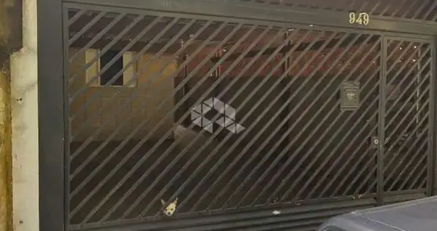 Casa com 2 quartos à venda na Avenida Ministro Petrônio Portela, 949, Moinho Velho, São Paulo