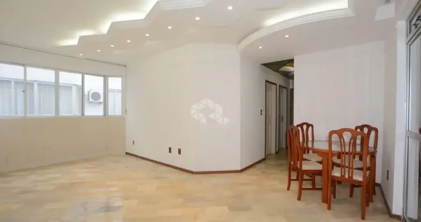 APARTAMENTO BAIRRO CAPOEIRAS, FLORIANÓPOLIS, SC, TERRAÇO, 03 DORMITÓRIOS, 01 SUÍTE, 01 VAGA DE GARAGEM.