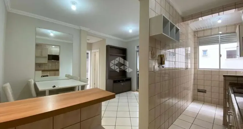 Apartamento no Kobrasol de 2 quartos com elevador e vaga, oportunidade rara no bairro