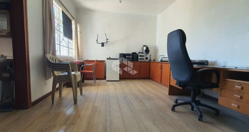 Sala comercial à venda na Avenida Presidente Franklin Roosevelt, 751, Navegantes, Porto Alegre