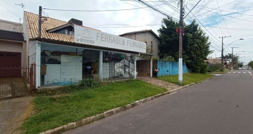 Sobrado 2 dormitorios/Quartos sendo 1 suíte. Piscina. Garagem coberta. Canoas