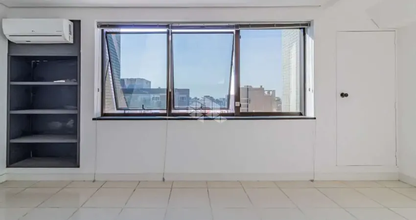 Sala comercial andar alto à venda no Bairro Moinhos de Vento.