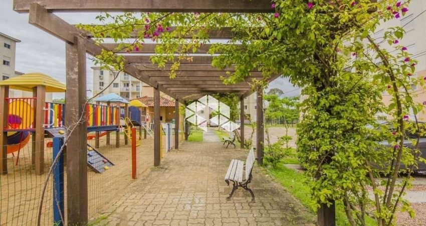 Apartamento SEMIMOBILIADO 3 dormitórios/Quartos. Sacada. Vaga Escriturada
