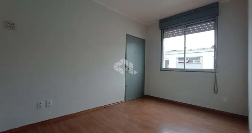 Apartamento a 2 dormitórios/Quartos. 1 vaga Coberta. Próximo FAPA.