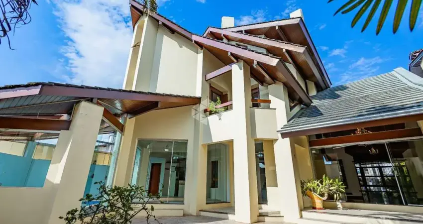 Casa com 3 quartos à venda na Rua Padre João Flach, 226, São José, São Leopoldo