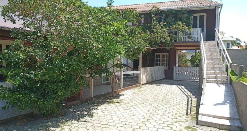 Crédito Real  vende  Pousada familiar em Ponta das Canas Florianópolis/SC
