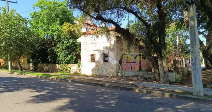 TERRENO  no bairro Ipanema, zona sul de PORTO ALEGRE, RS.