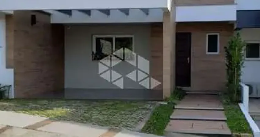 Linda Casa semi mobiliada em condomínio fechado no Bairro Vila Nova  na Zona Sul de POA.