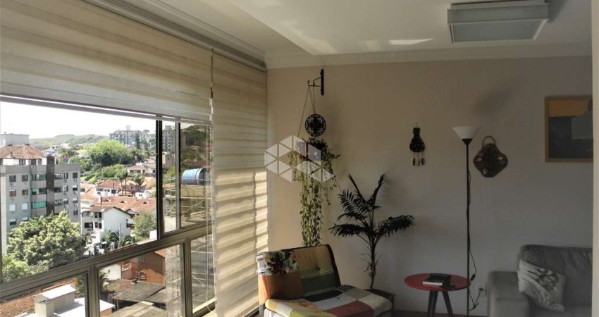 Apartamento 03 dormitórios em andar alto no Bairro Tristeza, alto padrão e excelente localização.