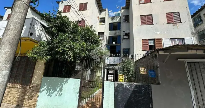 Apartamento com 02 dormitórios no Bairro Maria Regina/Alvorada.