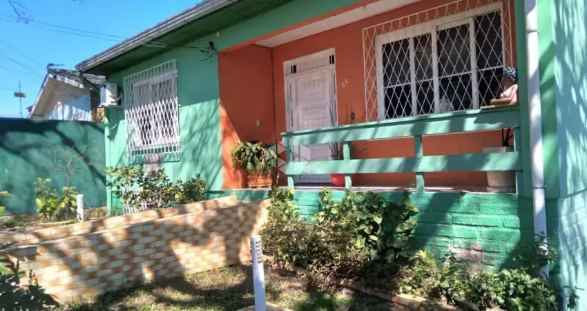 Ótima casa para quem gosta de muito espaço, 3 dormitórios próximo ao centro de Viamão