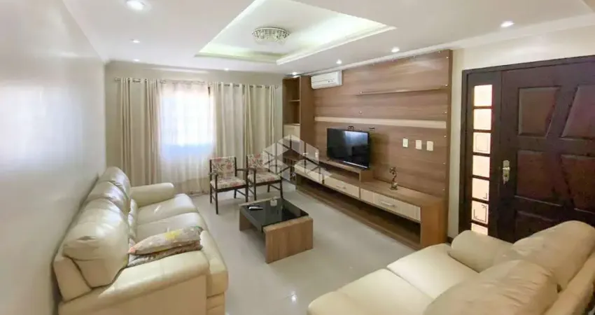 Casa com 03 dormitórios no bairro jardim algarve em alvorada.