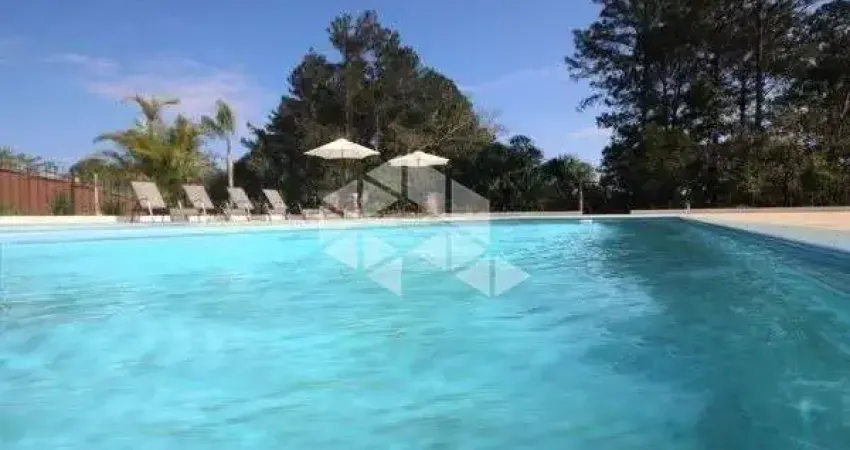 Casa em condomínio 02 dormitórios no residencial alta vista em alvorada.