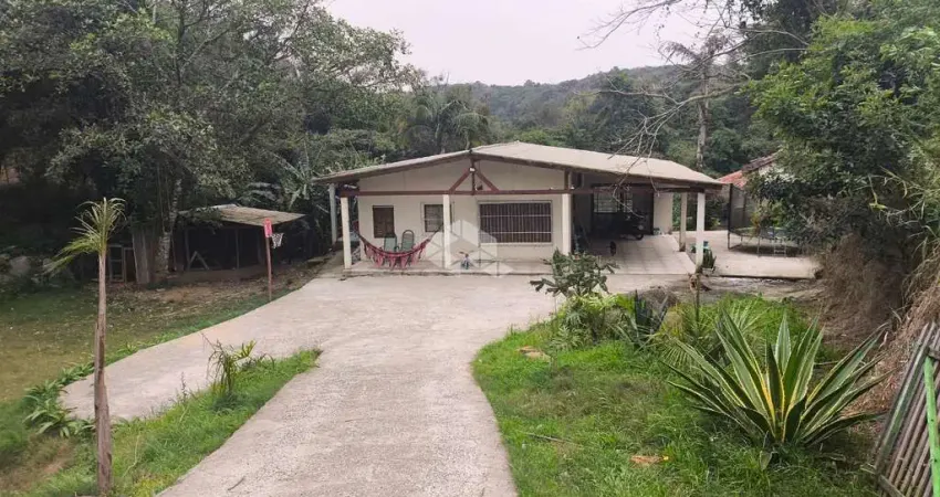 Casa com 3 quartos à venda na Madeireira, 95, Lomba do Pinheiro, Porto Alegre