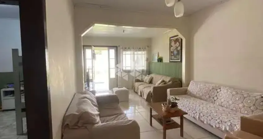 Casa com 3 quartos à venda na Rua Alcebíades Azeredo dos Santos, 589, Centro, Viamão