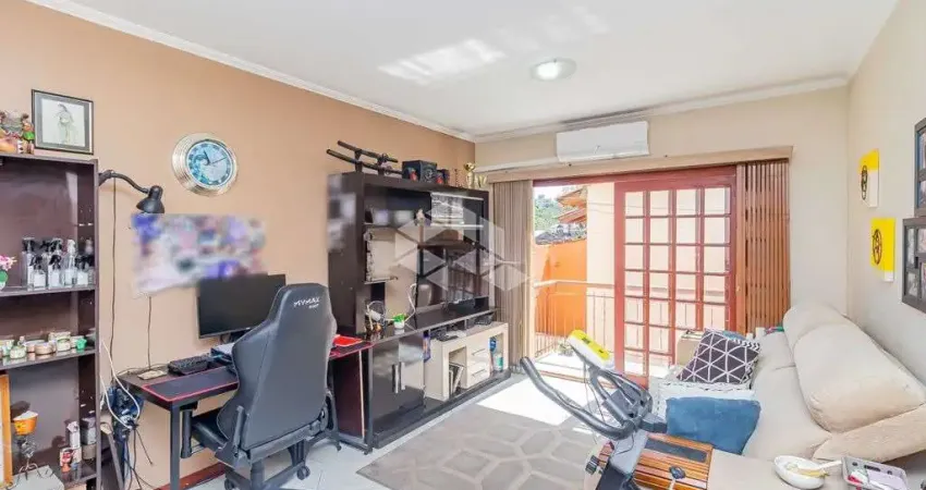 Apartamento com 2 quartos à venda na Rua Cangussu, 236, Nonoai, Porto Alegre