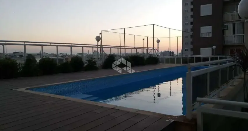 Apartamento 2 quartos, sacada, condomínio com piscina e quiosque
