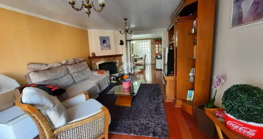 Casa com 4 quartos à venda na Tupy, 169, Pio X, Caxias do Sul