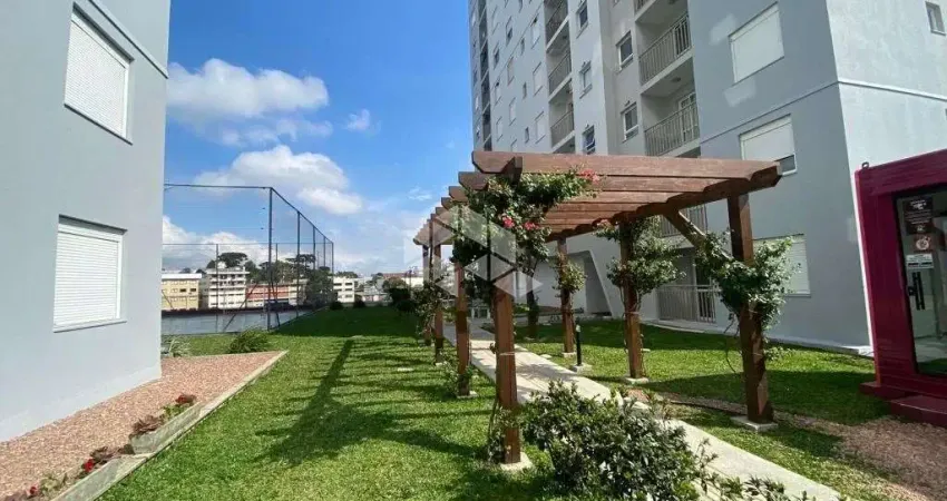 APARTAMENTO SEMIMOBILIADO COM 03 DORMITÓRIOS SENDO UM SUITE.