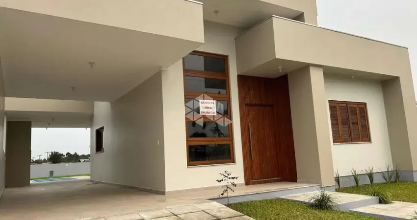 Casa de alto padrão à venda no balneário bellatorres - passo de torres/sc