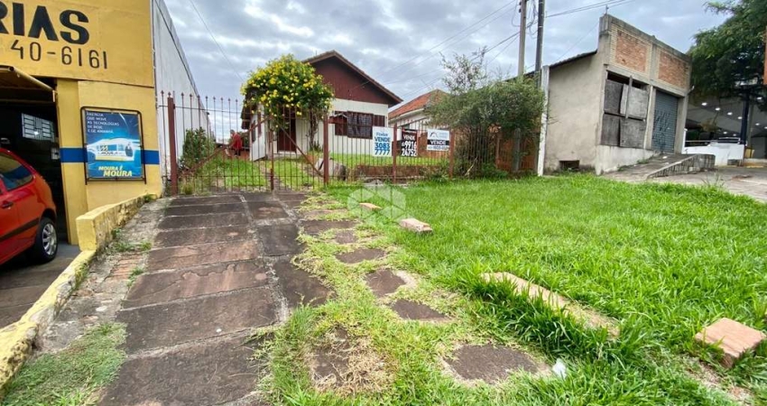 Terreno com 900m² na Av. do Forte no bairro Vila Ipiranga em Poa