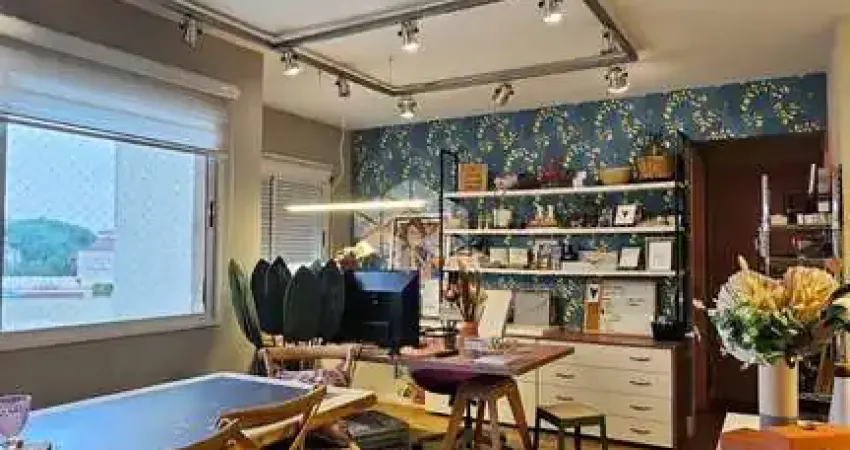 Apartamento de 3 dormitórios com 65,52m² e 1 vaga no bairro Vila Ipiranga.