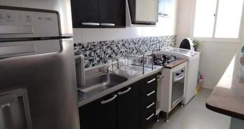 Apartamento de 65m² com 3 dormitórios e vaga coberta.