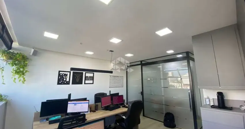 Sala comercial à venda na Avenida Taquara, 438, Petrópolis, Porto Alegre