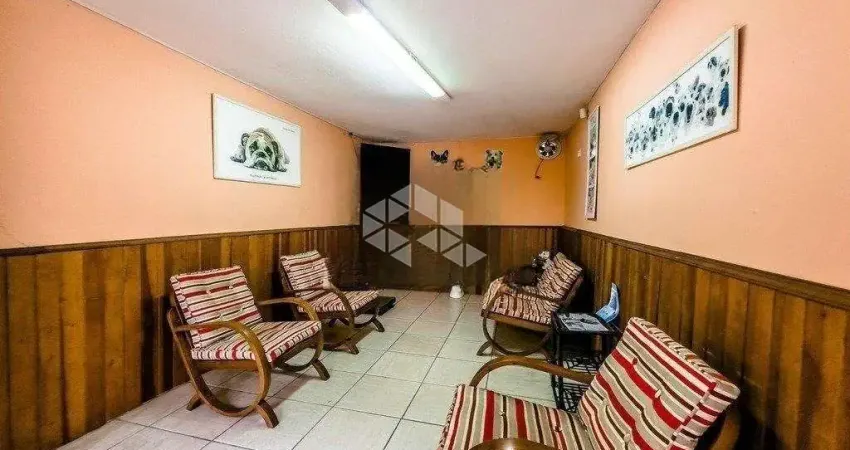 CASA COMERCIAL  NO BAIRRO PETROPOLIS- PORTO ALEGRE