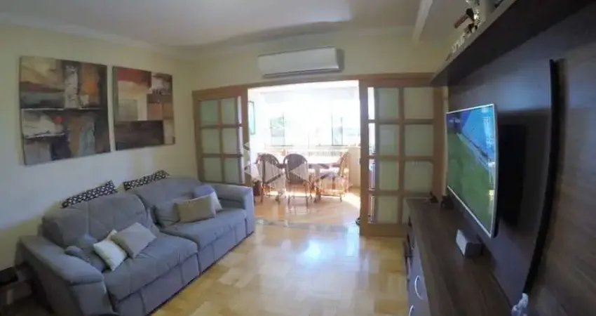 Cobertura com 251 m² e 3 quartos à venda no bairro teresópolis.