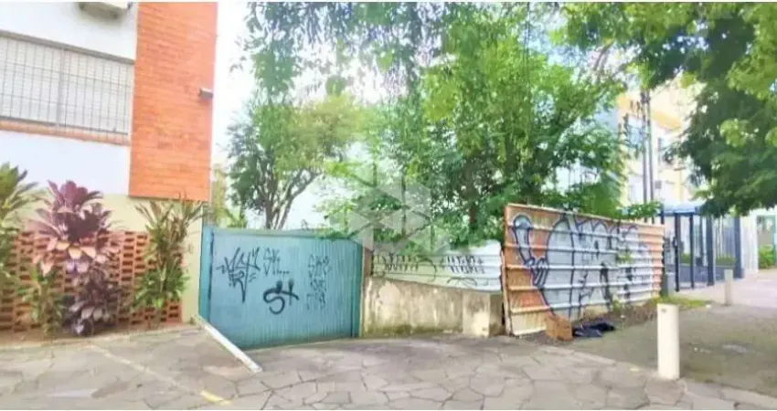 Terreno com 290,40 m² area total, bairro petropolis, porto alegre