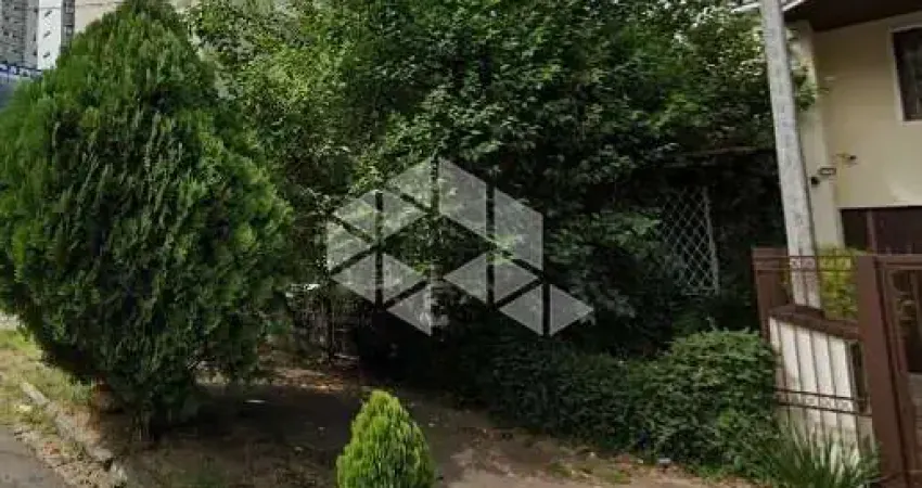 Terreno à venda na Rua Amélia Teles, 619, Petrópolis, Porto Alegre