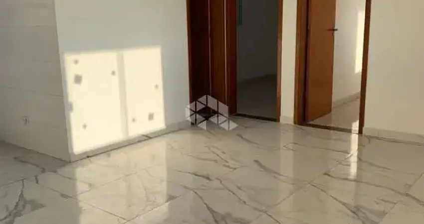 Apartamento á venda com quintal. Zona Leste de São Paulo.