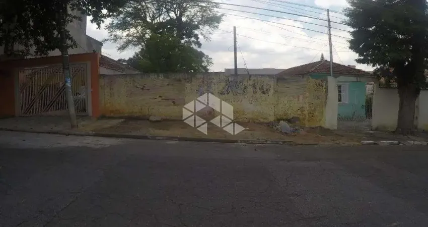 Terreno à Venda em Itaquera - Oportunidade Única para Investidores e Construtores!