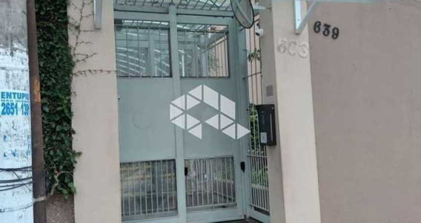 Apartamento á venda 43m2, 2 dorm.(s), 1 vaga - Parada XV de Novembro por R$ 185.000,00