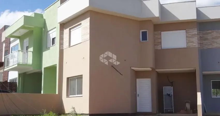 Sobrado 3 dormitorios no residencial Verdes Campos da Protásio Alves com 112m2