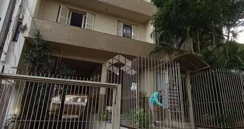 Apartamento 2D sendo 1 suite e vaga de garagem coberta, Bairro Bela Vista em Porto Alegre.