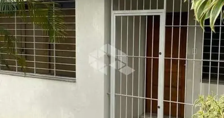Casa Térrea com 4 quartos , 1 suíte, 3 vagas no Jardim Sabará, Porto Alegre RS.