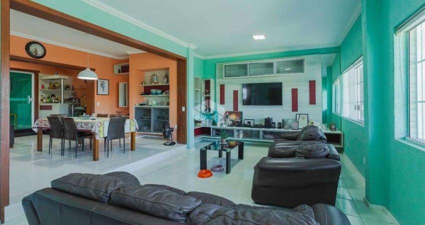 casa sobrado 4 dormitorios/1suite com 5 vagas na Boa Vista.