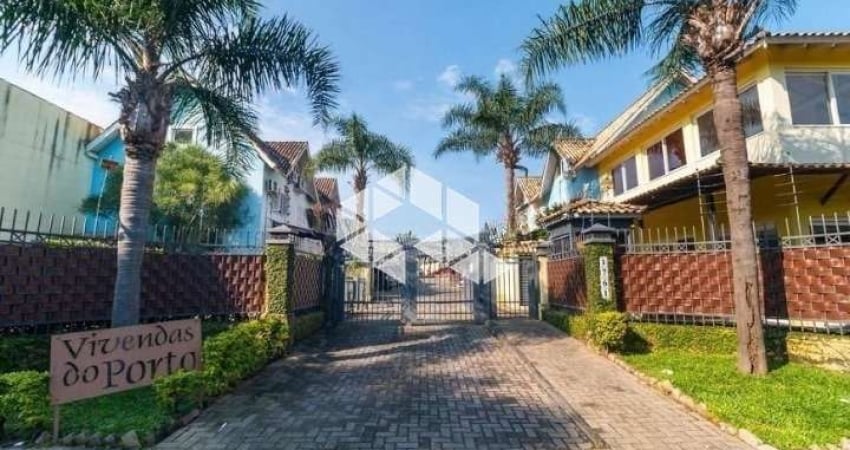 Casa em Condomínio Fechado à Venda no Bairro Tristeza - 3 Dormitórios (1 Suíte)