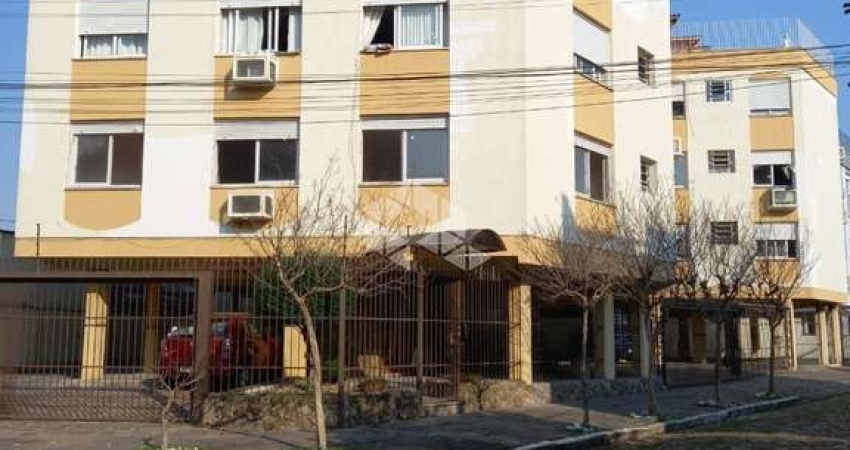 Apartamento Residencial 3 dormitórios + dependência, 1 vaga,  99,04 m;² privativos no bairro São Sebastião.