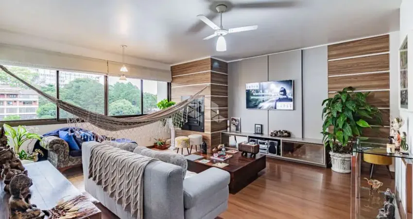 Apartamento 3 dormitórios, suíte, churrasqueira, 1 vaga, Cristal, Porto Alegre